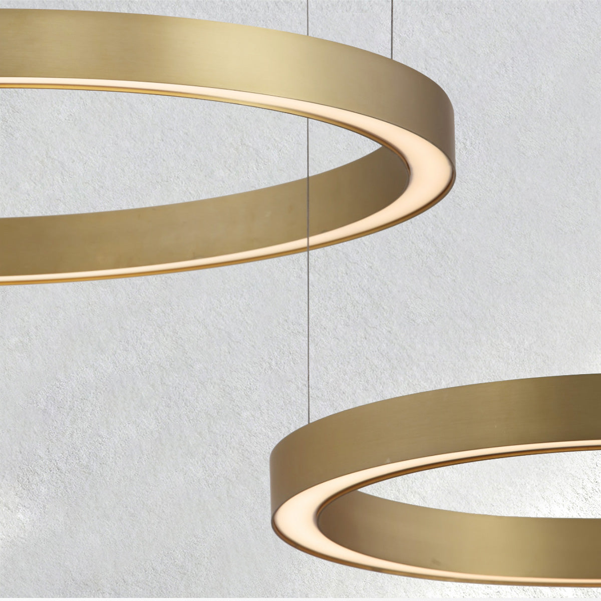 Swaroevan Auraloop Chandelier